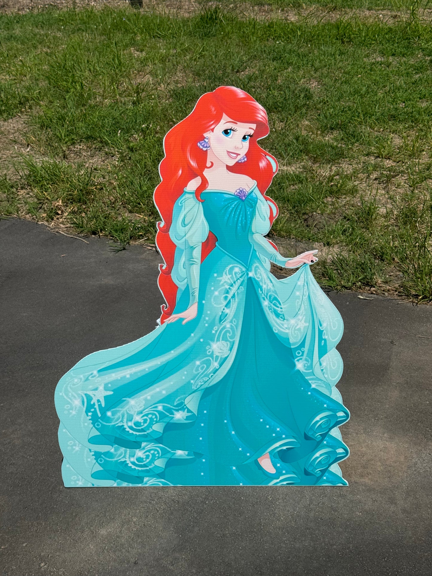 Customised corflute cutouts