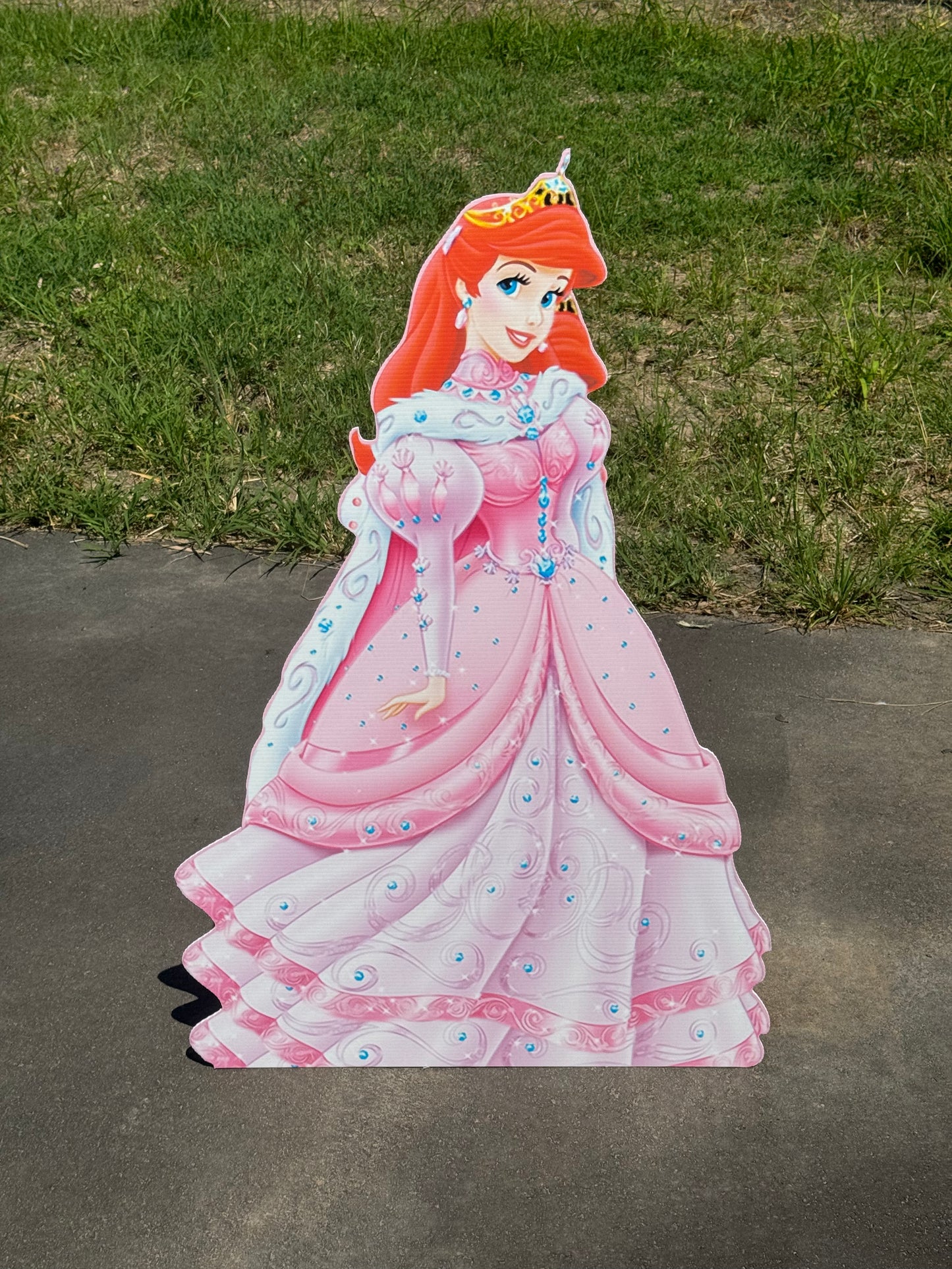 Customised corflute cutouts